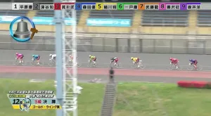 ジャン前で埼玉ラインの先頭8番黒沢選手がしっかり先頭に立った